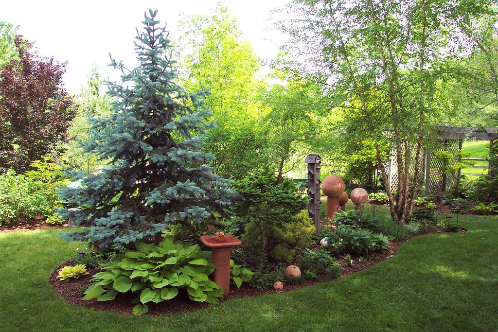 Commercial Grade Landscape Edging - 8' x 3/16” x 4” Mill Finish - 112LF per Carton